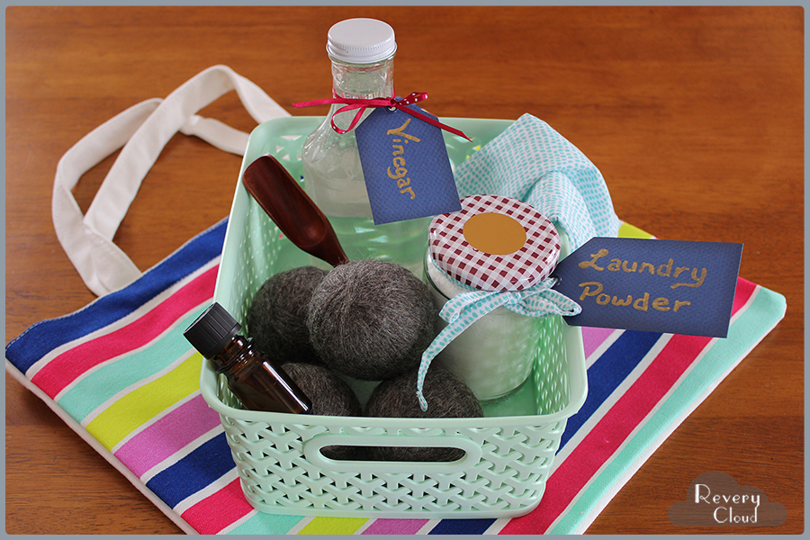 Laundry Themed Gift Basket Idea || Great to give as a housewarming gift or for anyone that loves handmade items || www.reverycloud.com