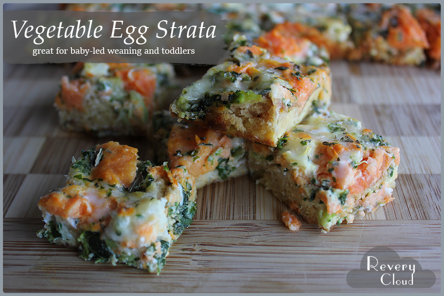 Vegetable Egg Strata Recipe (A great recipe for Toddlers & BLW) || www.reverycloud.com
